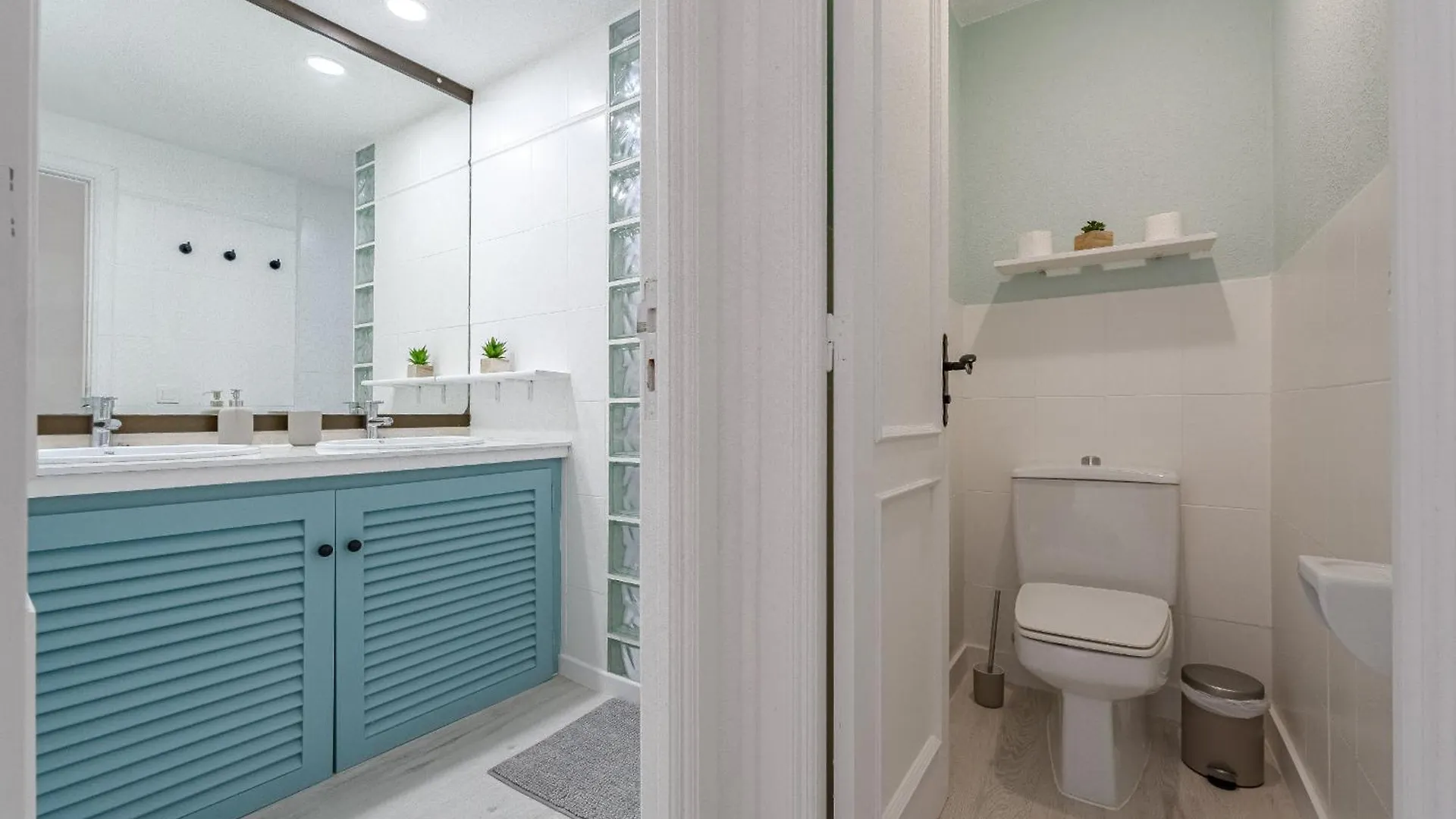 Panoramic Apartments In Club Paraiso Ocean View Costa Adeje  Španělsko